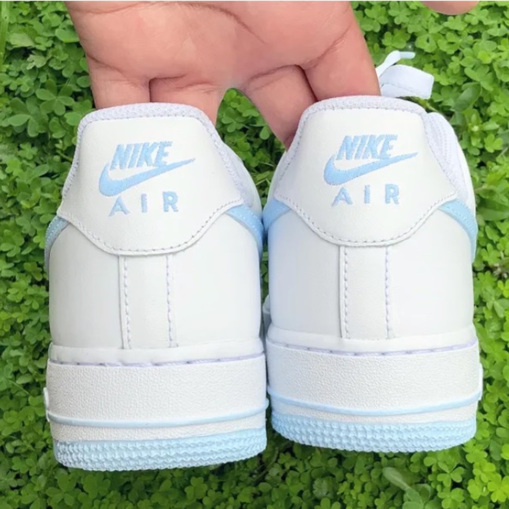 Custom Air Force ones - Picture 2 of 8